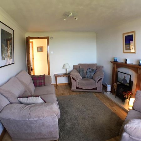 Amber'S Cottage Staffin Dış mekan fotoğraf